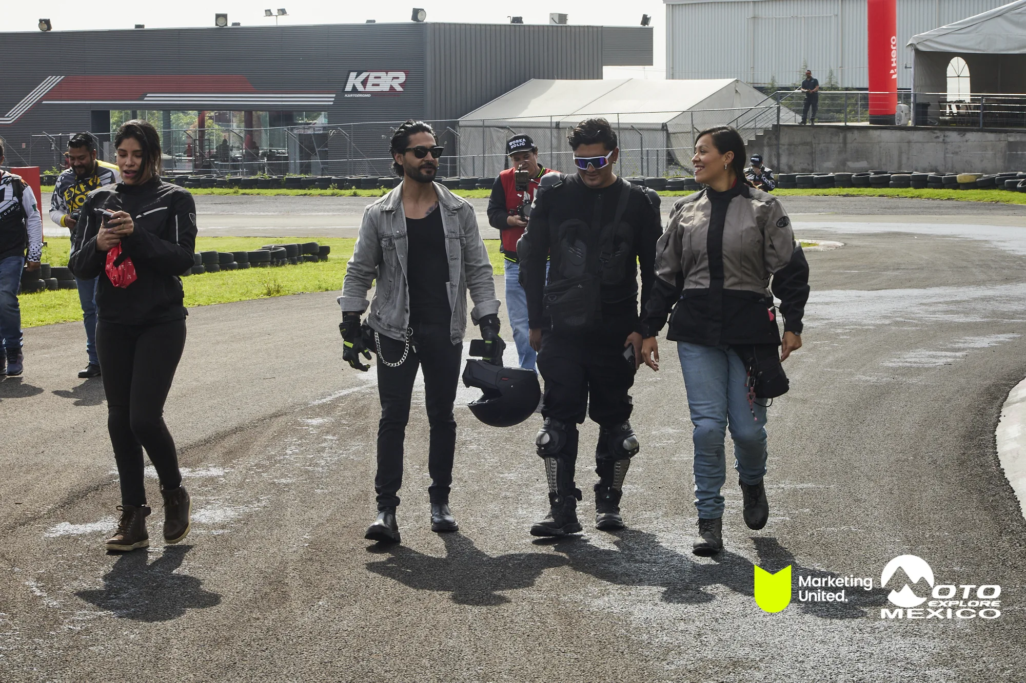 HUNK TRACKDAY 187